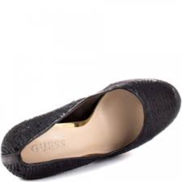 NEW GUESS Ureekaly - Black Texture Shoes SZ 7.5 - Picture 7 of 8